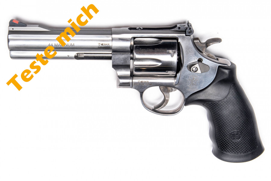 Testwaffe Smith & Wesson 629 5" sts